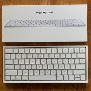 APPLE MAGIC KEYBOARD